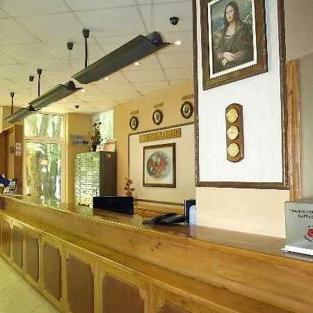 Alen Mak 7 Отель Золотые Пески