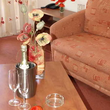 Alen Mak 7 Отель Золотые Пески